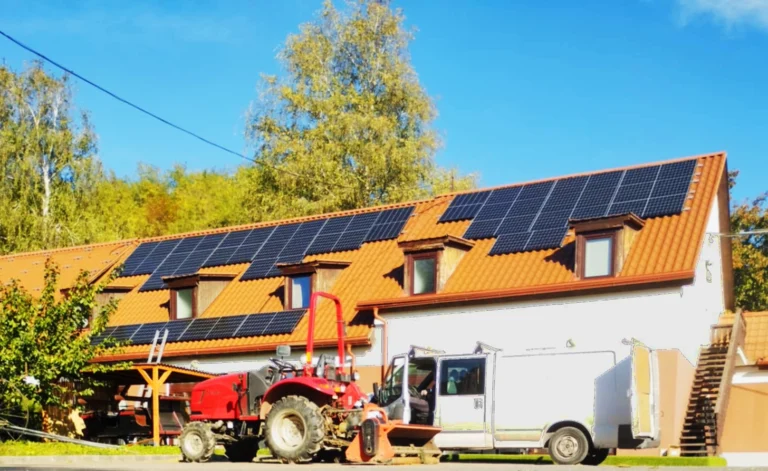panel: Canadian Solar 455, inverter: Huawei 30 kW